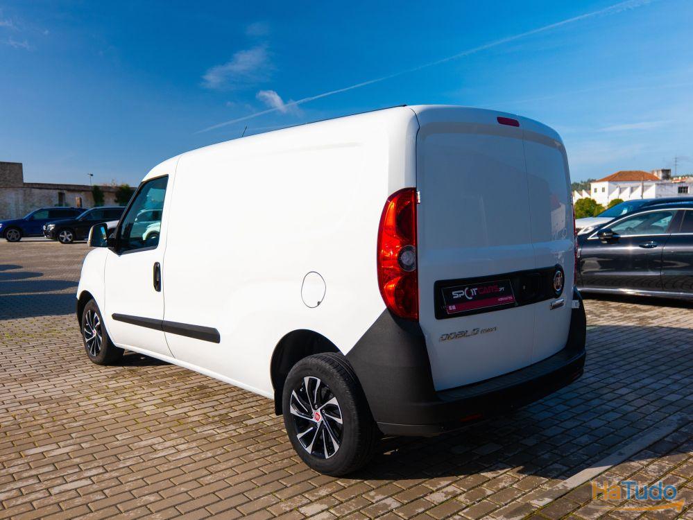Fiat Doblo 1.6 MJ Maxi Light Easy 3L Fiat Doblo 1.6 MJ Maxi Light Easy 3L