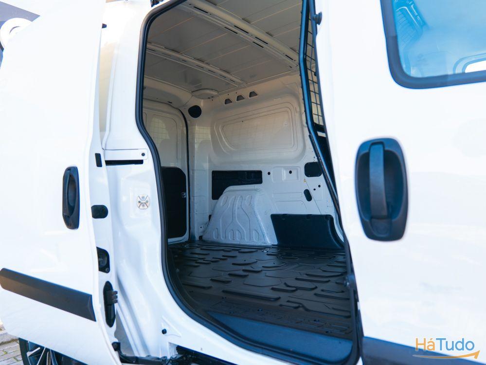 Fiat Doblo 1.6 MJ Maxi Light Easy 3L Fiat Doblo 1.6 MJ Maxi Light Easy 3L