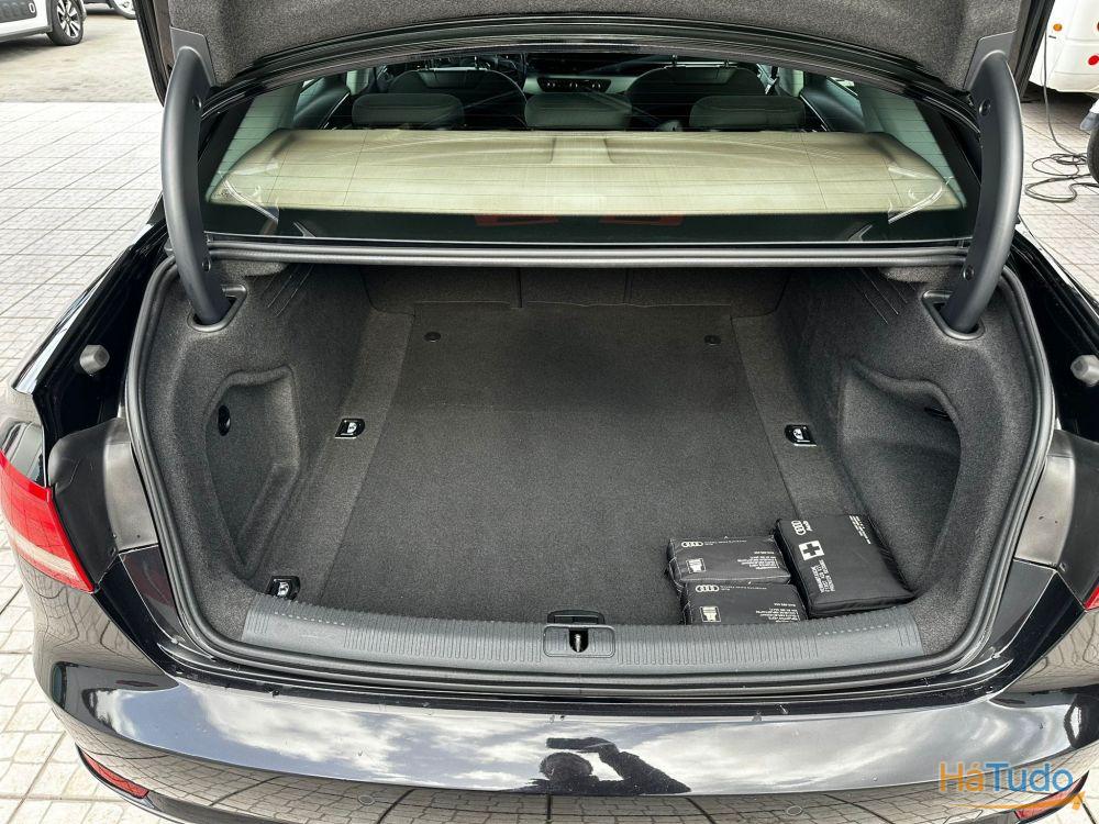 Audi A4 2.0 TDi Business Line Audi A4 2.0 TDi Business Line