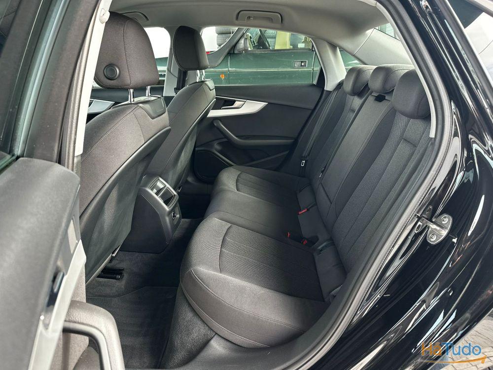 Audi A4 2.0 TDi Business Line Audi A4 2.0 TDi Business Line