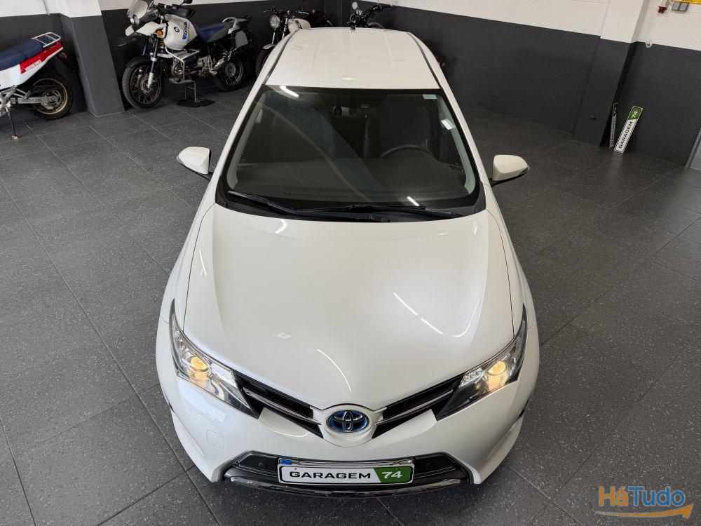 Toyota Auris 1.8 HSD Sport Toyota Auris 1.8 HSD Sport