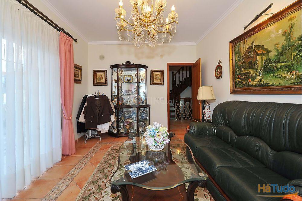Novidade!!! T6 com Piscina e Jardim em Aldeia Grande, Setúbal Novidade!!! T6 com Piscina e Jardim em Aldeia Grande, Setúbal