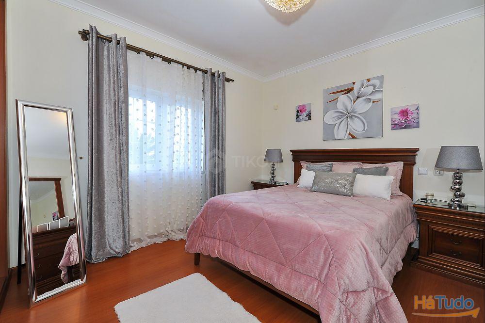 Novidade!!! T6 com Piscina e Jardim em Aldeia Grande, Setúbal Novidade!!! T6 com Piscina e Jardim em Aldeia Grande, Setúbal