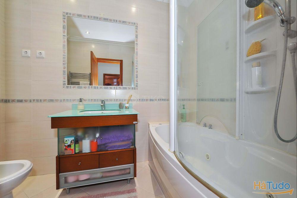 Novidade!!! T6 com Piscina e Jardim em Aldeia Grande, Setúbal Novidade!!! T6 com Piscina e Jardim em Aldeia Grande, Setúbal