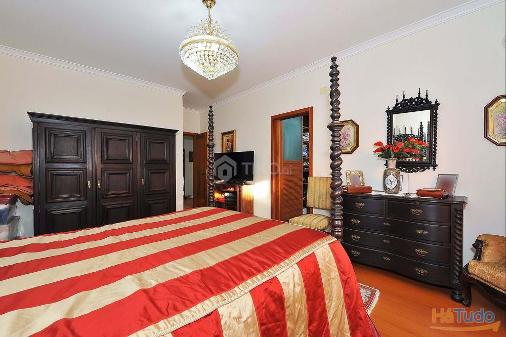 Novidade!!! T6 com Piscina e Jardim em Aldeia Grande, Setúbal Novidade!!! T6 com Piscina e Jardim em Aldeia Grande, Setúbal