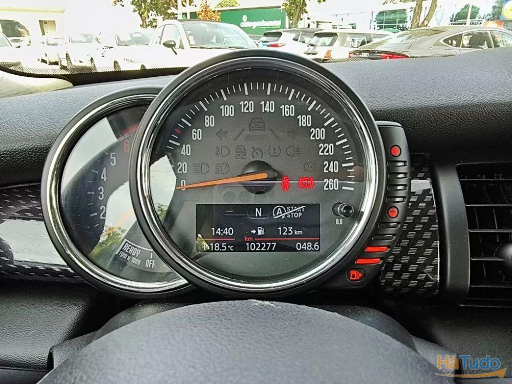 MINI 3 Portas Cooper SD MINI 3 Portas Cooper SD