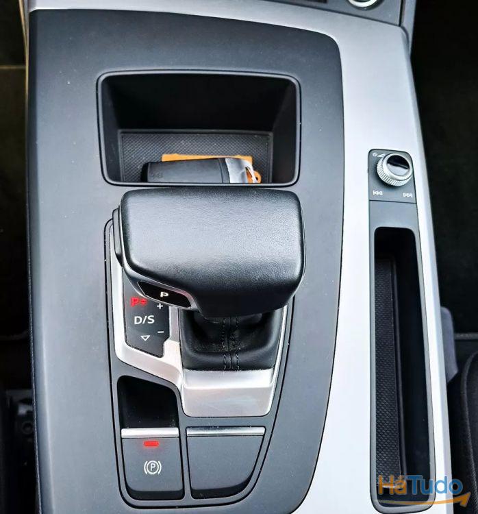 Audi Q5 50 TFSIe quattro S tronic S line business Audi Q5 50 TFSIe quattro S tronic S line business