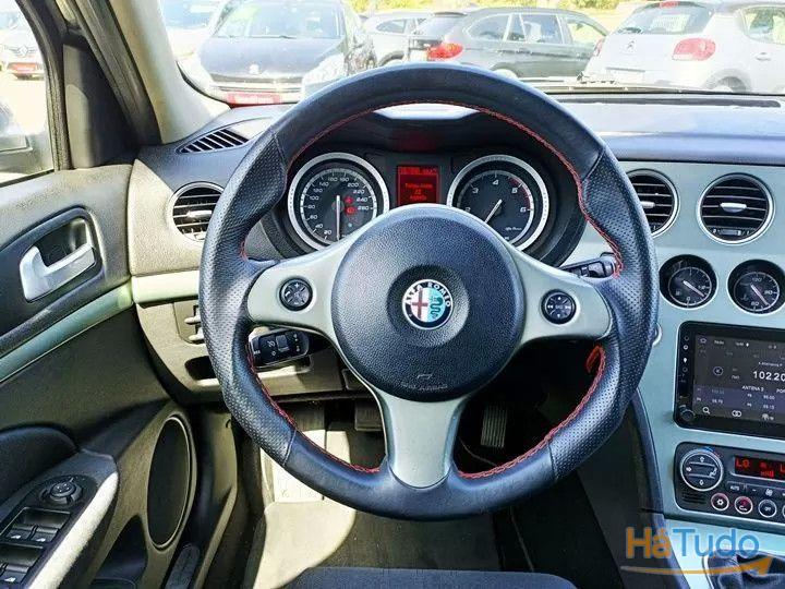 Alfa Romeo 159 Sportwagon 1.9 JTDm 16V Sportiva Alfa Romeo 159 Sportwagon 1.9 JTDm 16V Sportiva