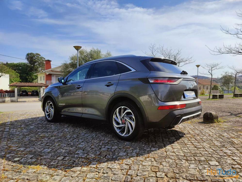 DS DS7 Crossback 1.5 BlueHDi Performance Line EAT8 DS DS7 Crossback 1.5 BlueHDi Performance Line EAT8