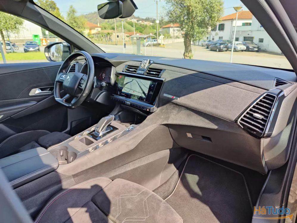 DS DS7 Crossback 1.5 BlueHDi Performance Line EAT8 DS DS7 Crossback 1.5 BlueHDi Performance Line EAT8