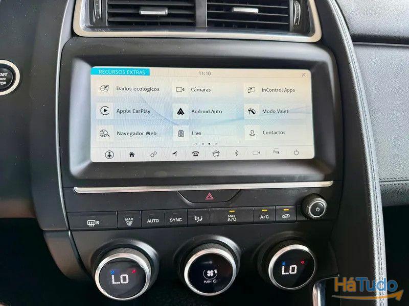 Jaguar E-Pace 2.0 i4D R-Dynamic S AWD Aut. Jaguar E-Pace 2.0 i4D R-Dynamic S AWD Aut.