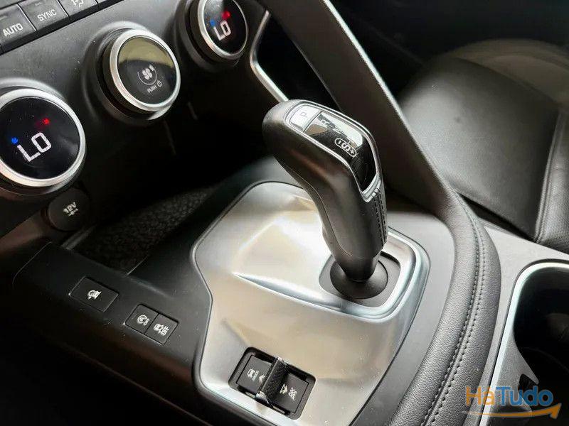 Jaguar E-Pace 2.0 i4D R-Dynamic S AWD Aut. Jaguar E-Pace 2.0 i4D R-Dynamic S AWD Aut.