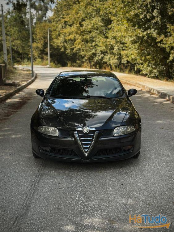 Alfa Romeo GT 1.9 JTD M-JET Alfa Romeo GT 1.9 JTD M-JET