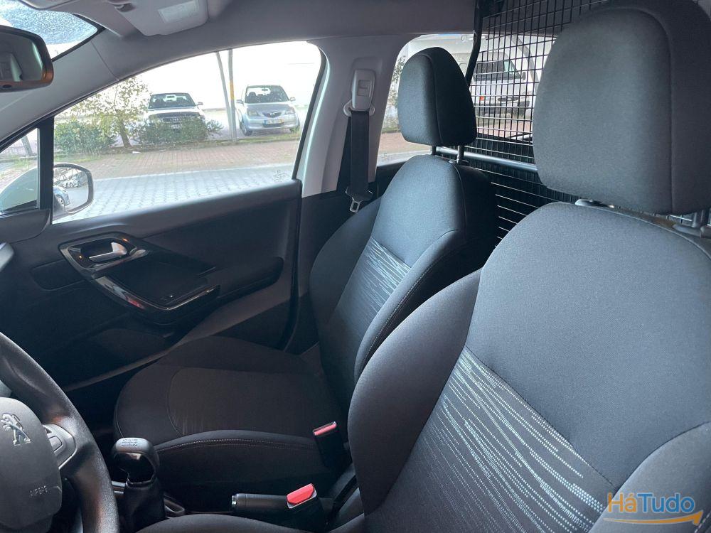 Peugeot 208 1.5 BlueHDi Active Peugeot 208 1.5 BlueHDi Active