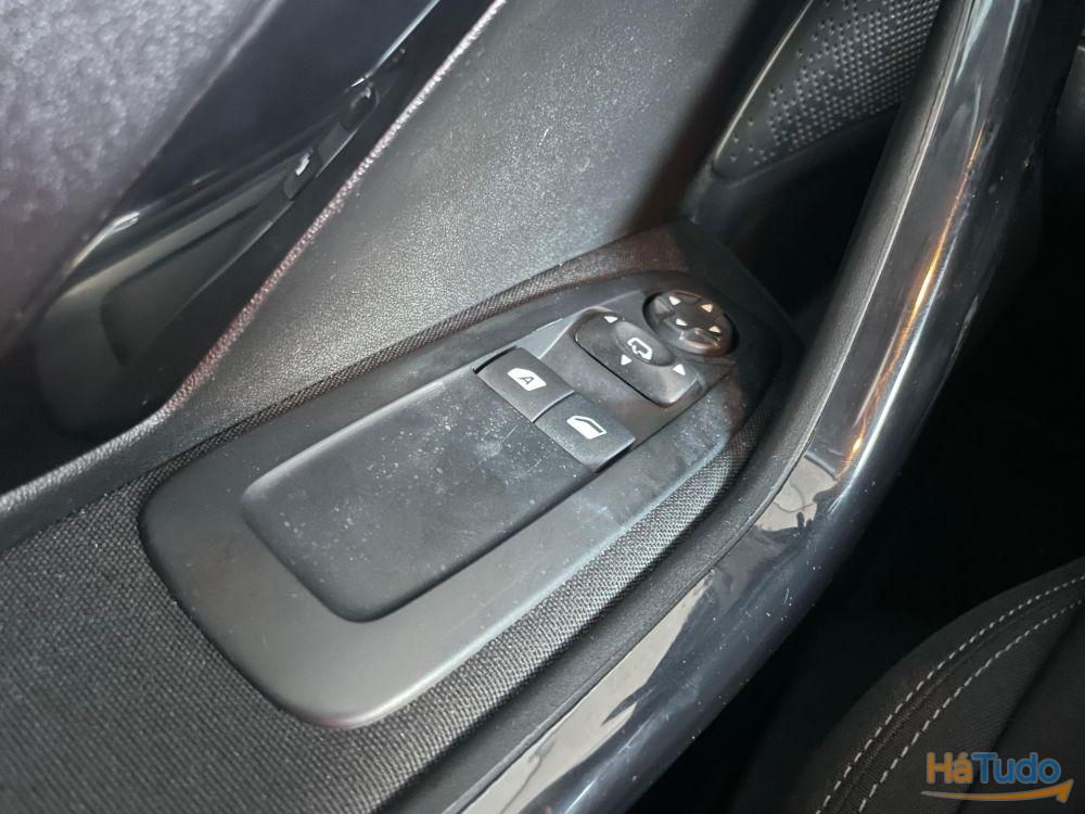 Peugeot 208 1.5 BlueHDi Active Peugeot 208 1.5 BlueHDi Active