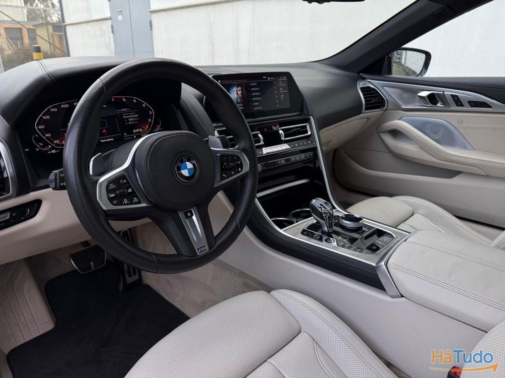 BMW M850i Outro BMW M850i Outro