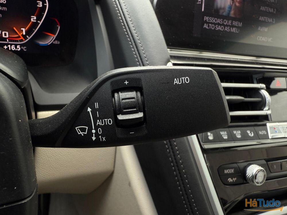 BMW M850i Outro BMW M850i Outro