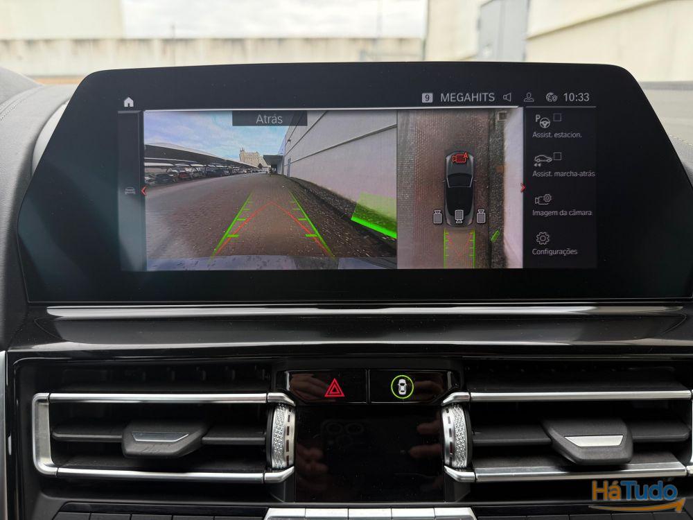 BMW M850i Outro BMW M850i Outro