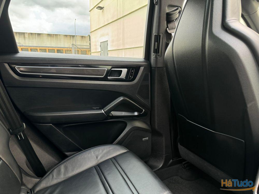 Porsche Cayenne E-Hybrid Tiptronic S Porsche Cayenne E-Hybrid Tiptronic S