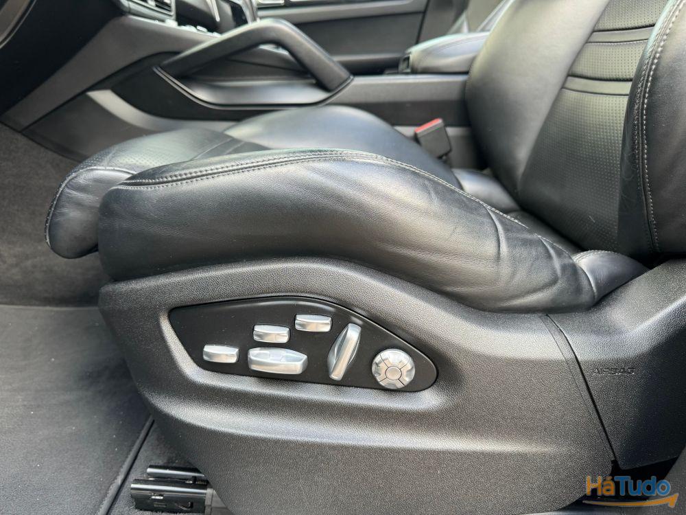 Porsche Cayenne E-Hybrid Tiptronic S Porsche Cayenne E-Hybrid Tiptronic S