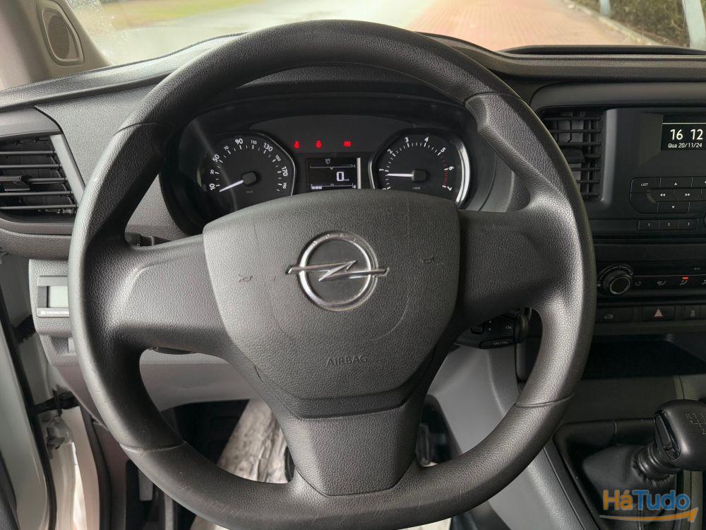 Opel Vivaro 1.5 CDTi L2H1 Essentia Opel Vivaro 1.5 CDTi L2H1 Essentia