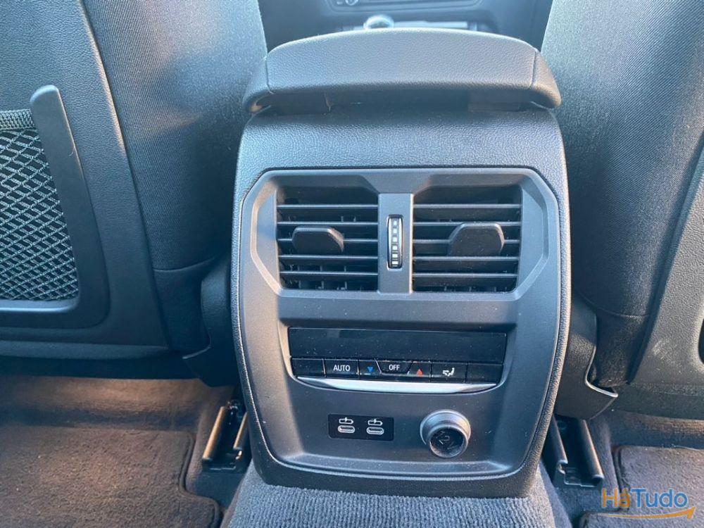 BMW 330 e Line Sport Auto BMW 330 e Line Sport Auto