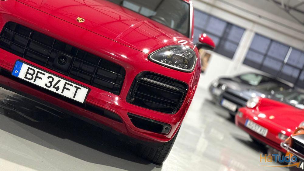 Porsche Cayenne E-Hybrid Porsche Cayenne E-Hybrid