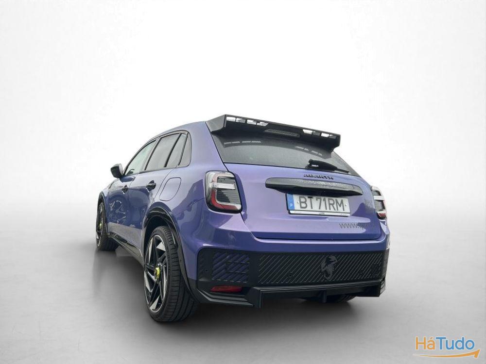 Abarth 500e Scorpionissima 280CV Abarth 500e Scorpionissima 280CV