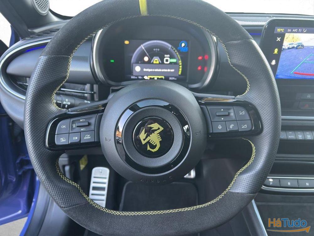 Abarth 500e Scorpionissima 280CV Abarth 500e Scorpionissima 280CV