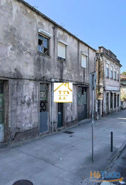 TERRENO EM ALTURA PARA CONSTRUÇÃO TERRENO EM ALTURA PARA CONSTRUÇÃO