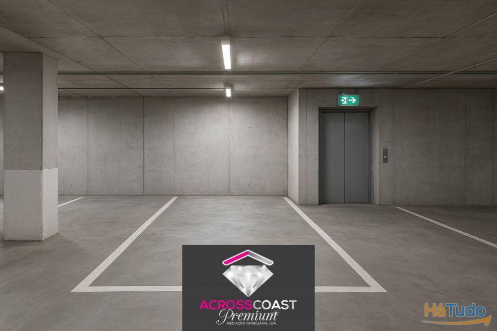 Apartamento T3 com garagem, Rio de Mouro Apartamento T3 com garagem, Rio de Mouro