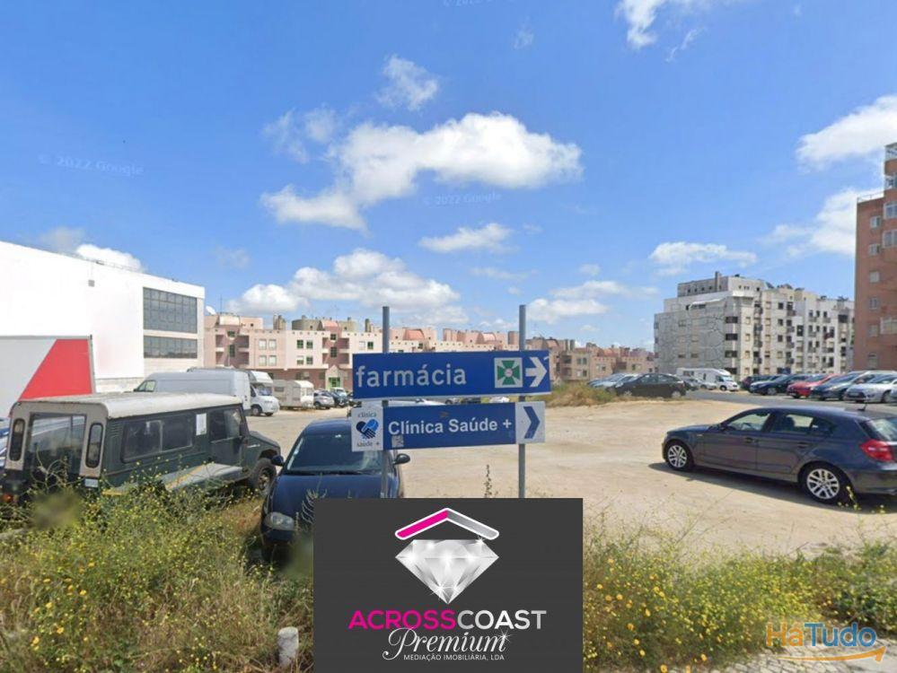 Apartamento T3 com garagem, Rio de Mouro Apartamento T3 com garagem, Rio de Mouro