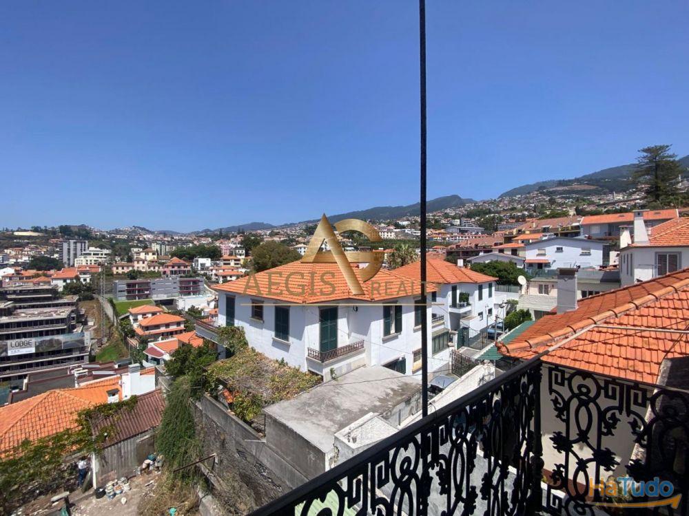Prédio em Ruína para Reconstrução ? Oportunidade de Investimento no Funchal Prédio em Ruína para Reconstrução ? Oportunidade de Investimento no Funchal