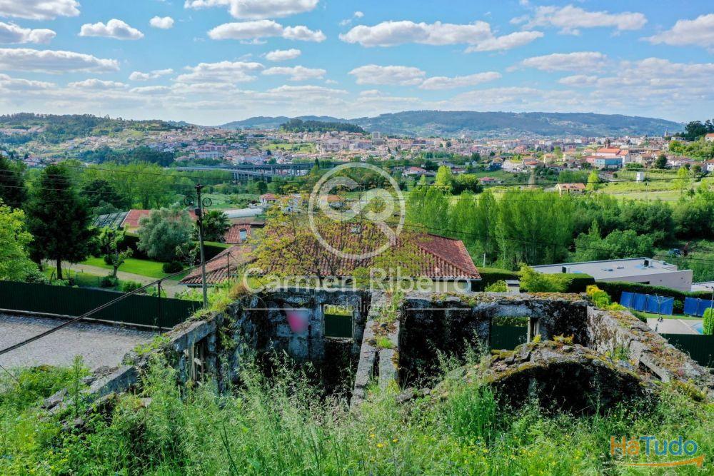 Ruina em pedra para restauro com 330m2 de terreno com projeto em Antime Silvares São Clemente FAFE Ruina em pedra para restauro com 330m2 de terreno com projeto em Antime Silvares São Clemente FAFE