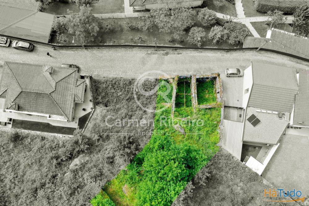 Ruina em pedra para restauro com 330m2 de terreno com projeto em Antime Silvares São Clemente FAFE Ruina em pedra para restauro com 330m2 de terreno com projeto em Antime Silvares São Clemente FAFE