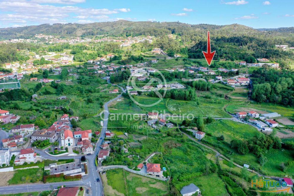 Ruina em pedra para restauro com 330m2 de terreno com projeto em Antime Silvares São Clemente FAFE Ruina em pedra para restauro com 330m2 de terreno com projeto em Antime Silvares São Clemente FAFE