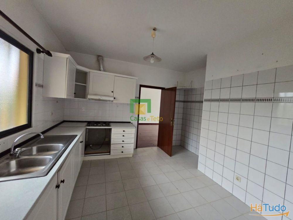 T2 Edifício Quinta do Príncipe T2 Edifício Quinta do Príncipe