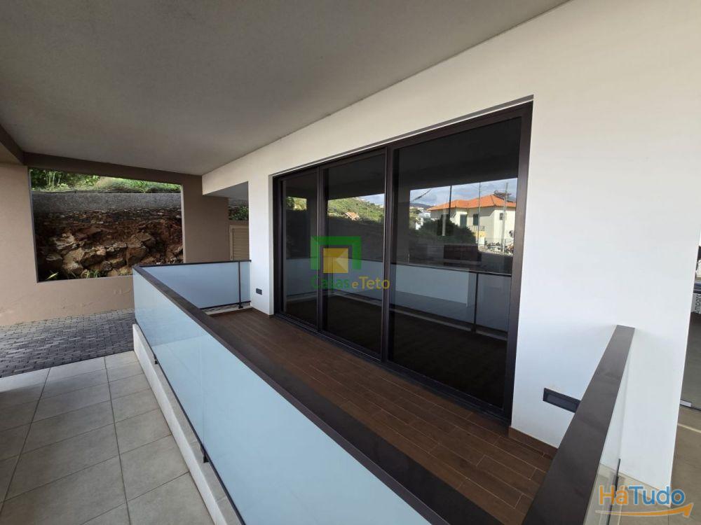 Loja Transformada em apartamento T2 Loja Transformada em apartamento T2