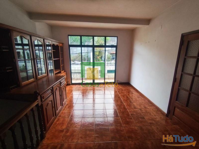 Moradia T6- Estreito de Câmara de Lobos Moradia T6- Estreito de Câmara de Lobos