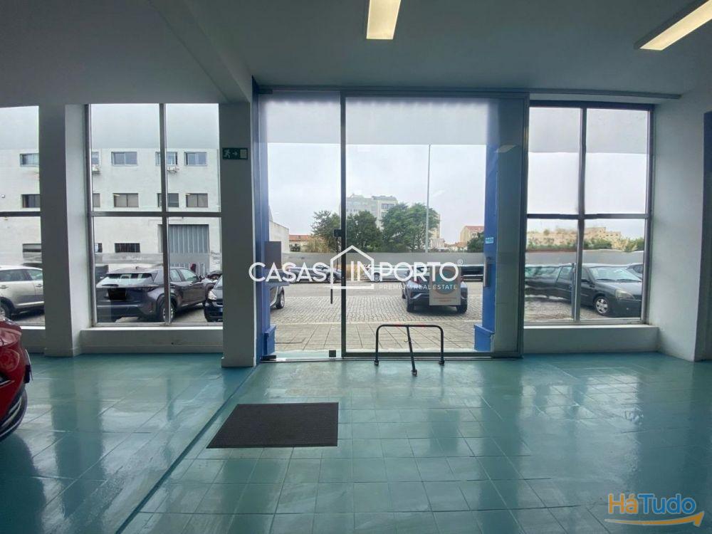 Armazém para arrendamento em Leça da Palmeira Armazém para arrendamento em Leça da Palmeira