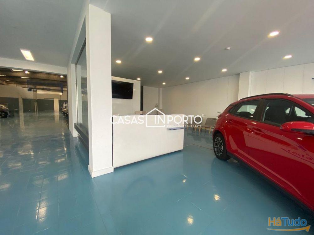 Armazém para arrendamento em Leça da Palmeira Armazém para arrendamento em Leça da Palmeira