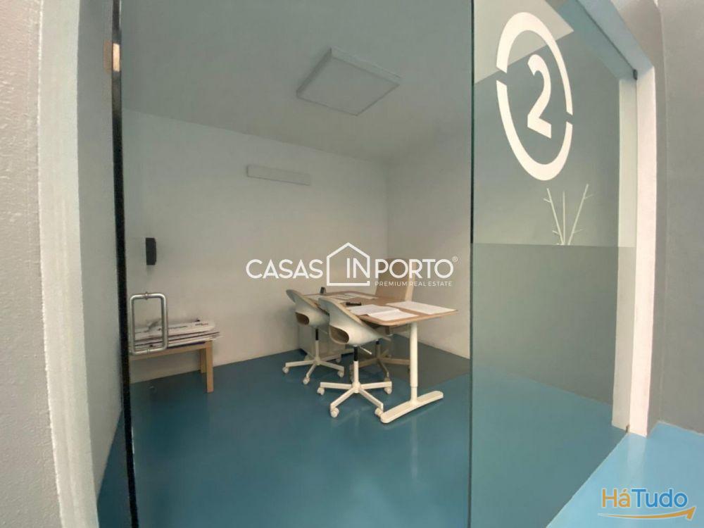 Armazém para arrendamento em Leça da Palmeira Armazém para arrendamento em Leça da Palmeira