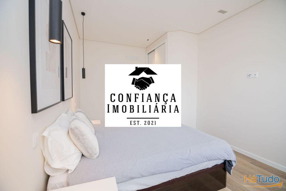 Moradia de Luxo com Vista para o Mar - Garagem - Piscina - Mobilada Moradia de Luxo com Vista para o Mar - Garagem - Piscina - Mobilada