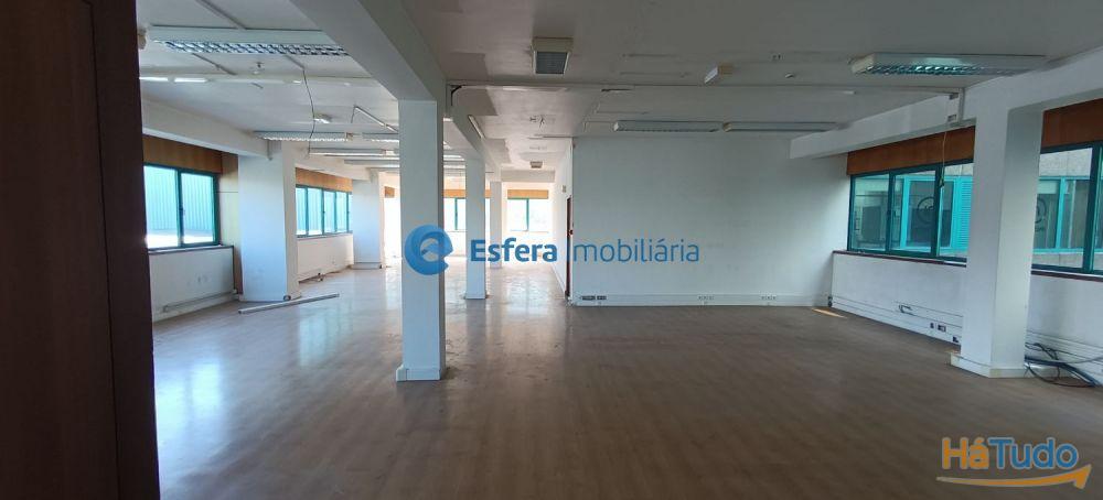 Escritório - Centro de Negócios Freixieiro / Aeroporto Escritório - Centro de Negócios Freixieiro / Aeroporto