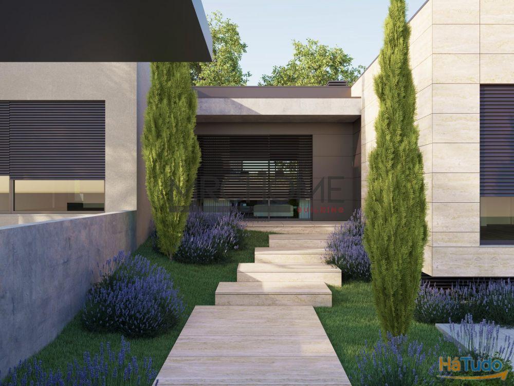 Moradia Térreas de Luxo T3 com Piscina Moradia Térreas de Luxo T3 com Piscina