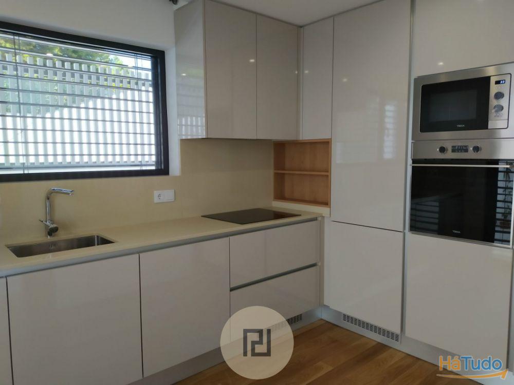 MORADIA 21 ? T3+1 (3 SUITES) MORADIA 21 ? T3+1 (3 SUITES)