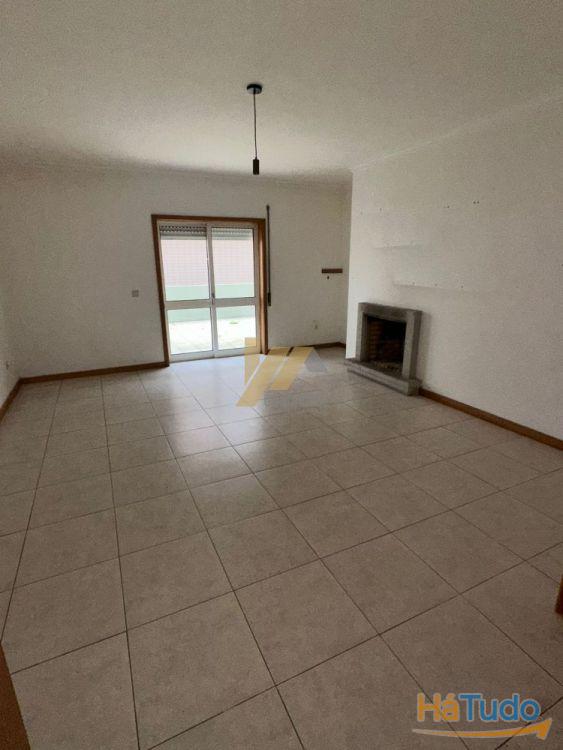 Apartamento T3 com terraço Apartamento T3 com terraço