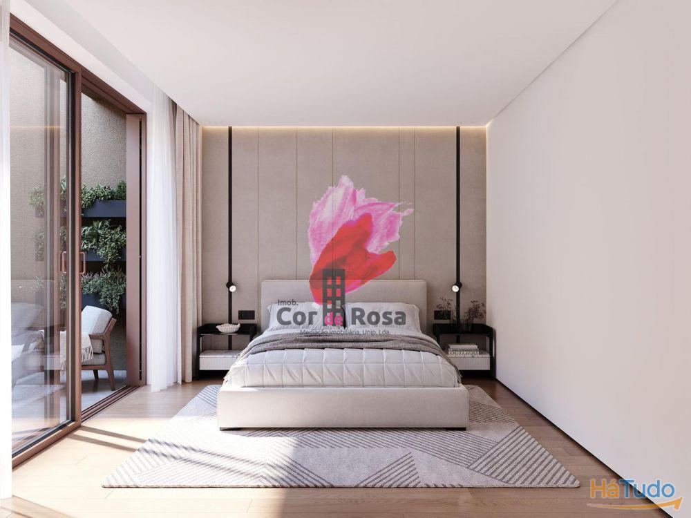 Moradia em Banda T3 apenas com dois pisos à Venda em Condomínio Fechado Moradia em Banda T3 apenas com dois pisos à Venda em Condomínio Fechado