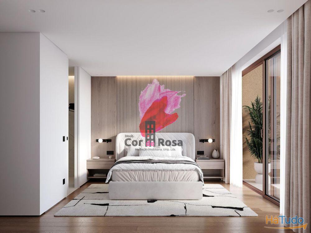 Moradia em Banda T3 apenas com dois pisos à Venda em Condomínio Fechado Moradia em Banda T3 apenas com dois pisos à Venda em Condomínio Fechado