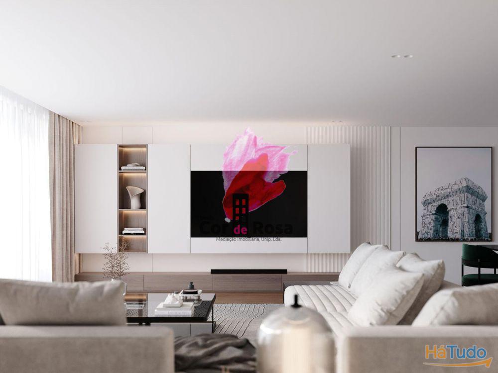 Moradia em Banda T3 apenas com dois pisos à Venda em Condomínio Fechado Moradia em Banda T3 apenas com dois pisos à Venda em Condomínio Fechado